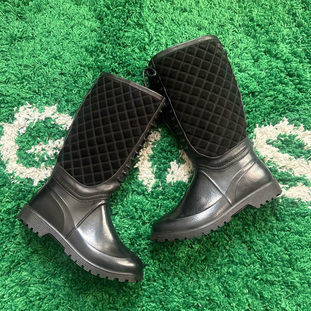 Dolce & Gabbana
Pony-style calfskin boots
